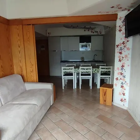 Sole Alto Appartamenti Montana Mezzana  Extérieur photo
